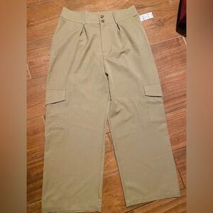 NWT And Now This military green cargo pant xl
